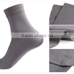 Men Casual Socks Sport Thin Soft Socks Silk Stockings thumbnail-3