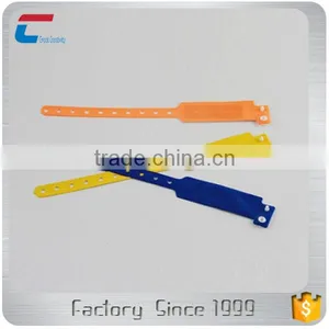 Soft PVC One-time Use Medical RFID Wristbands thumbnail-4