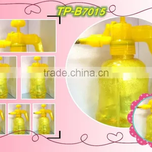 High Quality Beautiful Colorful Good Pressure Sprayer thumbnail-4