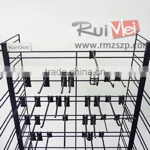 Metal Wire Slipper Display Rack thumbnail-3