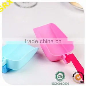 Customize Plastic Ice Scoops, OEM Plastic Wedding Ice Scoops, Make Your Own Kitchen Ice Scoops thumbnail-1