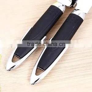 2016 Hot Sale Kitchen Accessories Garlic Press Galic Peeler thumbnail-6