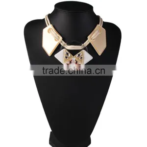 2016 Band New Design Arcylic Geometric Pendant Strand Necklace Jewelry thumbnail-1