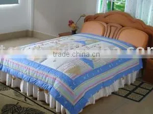 Patchwork Jacquard Comforter Set thumbnail-1
