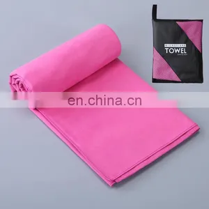 Wholesale Fitness Microfiber Beach Towel Sports Towel Embroidered Custom Logo Gym Towel thumbnail-2