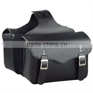 Waterproof Black Leather Medium Motorcycle Saddle Bags thumbnail-1