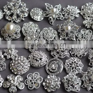Rhinestone Button Brooch Embellishment Pearl Crystal Wedding Brooch Bouquet Cake Hair Comb Clip Large Assorted Decoration thumbnail-1