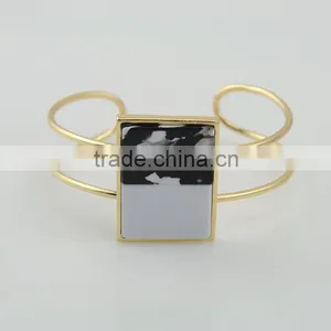 Fashion Woman Style Gold Plating Multi-ply Alloy Bracelets Bangles With Natural Stone Bracelet thumbnail-2