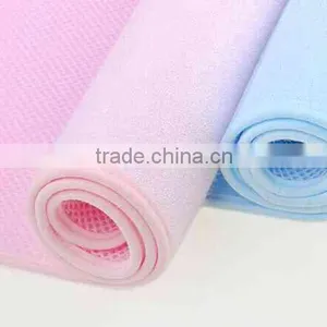 Wholesale China Merchandise Summer Cool 3D Mesh Breathable Waterproof Infant Contoured Changing Pad thumbnail-4