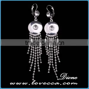Most Beautiful Decoration Silver Wholesale Womens Fashion Earrings for Sale thumbnail-1