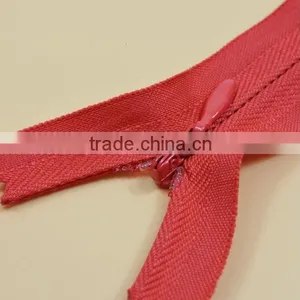Closed End Auto Lock Invisible Zipper With White Tape thumbnail-4