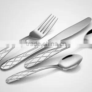 Modern Dinnerware Set thumbnail-1