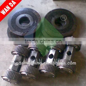 Large Flat Die Sawdust Pellet Wood Pellet Production Machine thumbnail-5