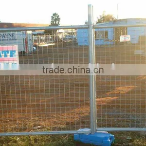 Temporary Fence thumbnail-1