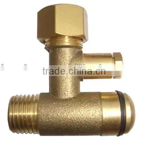 Brass CNC Machined Parts thumbnail-1