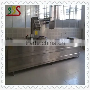 Export to Korea India Poland UK Canada Rotating Packaging Continuous Drawing Packaging Vacuum Packaging Machine thumbnail-1