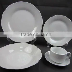 20 Pcs White Porcelain Dinner Set thumbnail-1