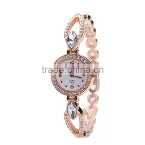 2017 New Product OEM Factory Price Luxury Crystal Diamond Women Decoration Watch thumbnail-3
