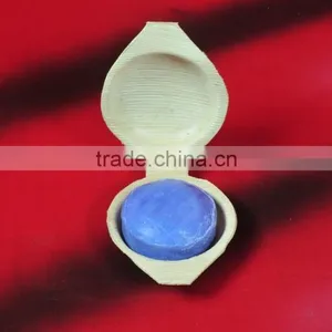 COCONUT OIL BASED NATURAL HANDMADE SOAP - PACKED IN ARECA PALM LEAF SOAP DISH thumbnail-4