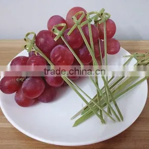 Whole Sale Disposable Natural Bamboo Material Fruit Fork for Restaurant or Bar Use thumbnail-1