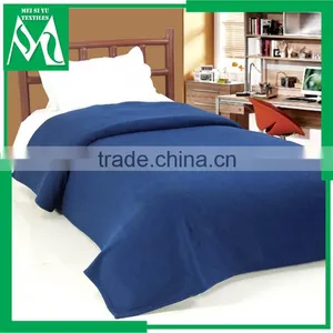 Polyester Blanket Non Slip Thick Warm thumbnail-1