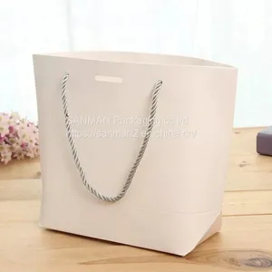 Magnetic Cardboard Gift Packaging Box Logo thumbnail-4