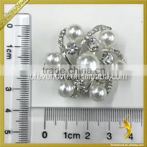 Elegant Design Crystal and Pearl Round Garland Silver Small Rhinestone Brooches FB-079 thumbnail-3