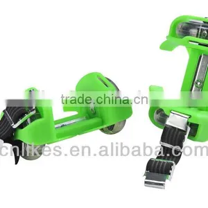Super Flashing Roller Skate thumbnail-2