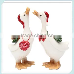 Geese Love Porcelain Salt Shakers For Wedding Return Gifts thumbnail-1