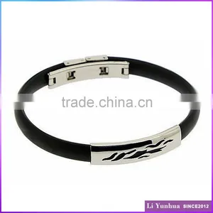 Simple Design Classic Rubber Bracelet Silicone Bangle Black Rubber Steel Handcuff Bangle thumbnail-1