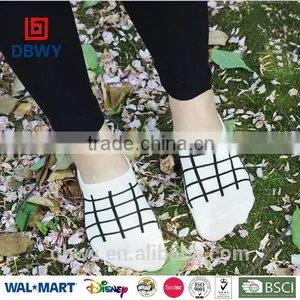 2015 New Fashion Custom Ankle Socks for Women and Girls thumbnail-1