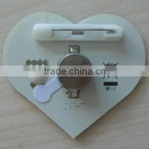 High Quality LED Valentine's Day Heart Badges thumbnail-3
