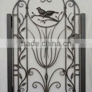 Top-selling Hand Forging Iron Window Fence for House thumbnail-1
