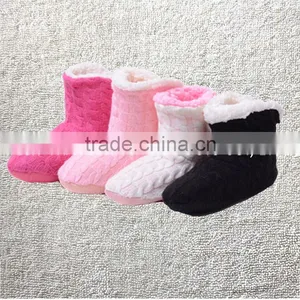 Premium Quality Knitted Women Indoor Soft Sole Boots Cable Knit Boots thumbnail-1