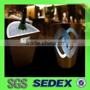 China Manufacturer Hot Sale LED Plastic Ice Bucket thumbnail-1