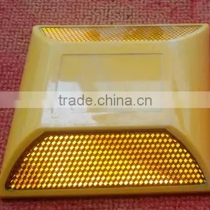 Manufacture Supply Reflectors Safety Road High Reflective Cat Eye thumbnail-2