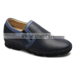 Fashionable Breathable Slip on Shoes for Men thumbnail-4