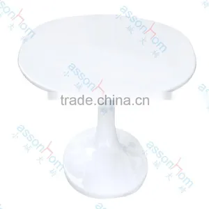 Oval Tulip Coffee Table thumbnail-2
