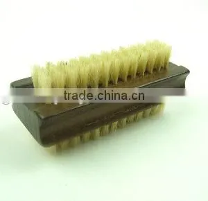 Professional Wooden Nail Brush thumbnail-1