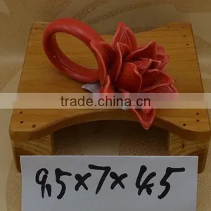 Factory Direct Ceramic Flower Shape Napkin Ring thumbnail-1