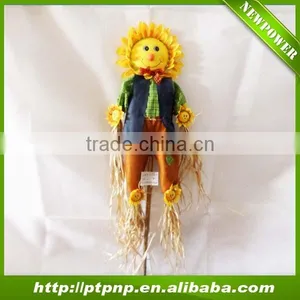 Sunflower Scarecrows for Halloween With Stick thumbnail-1