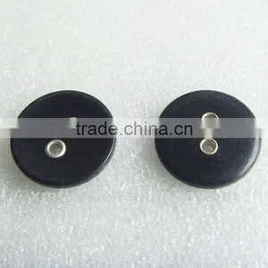 2-holes 40L Resin Button thumbnail-1