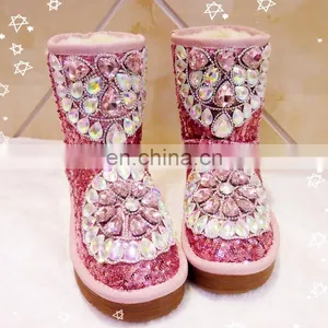 Aidocrystal New Desigh Bling Sequins Boots With Rhinestone Women Winter Warm Fur Boot thumbnail-1
