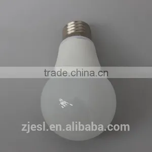 A60 7W/10W/12W E27 Alumunum Body Dimmable Led Bulb LIGHT thumbnail-5