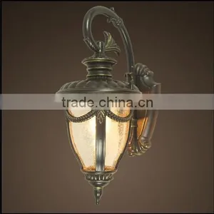 Aluminum Traditional Waterproof Garden Wall Lamp thumbnail-1