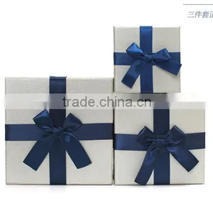 Logo Printed Small White Cardboard Gift Box thumbnail-1