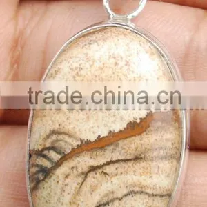 Artisans Crafted Indian Pendants thumbnail-1