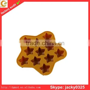 Factory Price Hot Sale Wholesale OEM Silicone Moon Cake Mold thumbnail-2