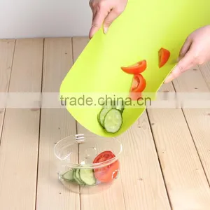 Chopping Board Colored Plastic Sheet for Kitchen thumbnail-4