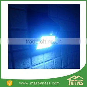 8 LED Solar Sensor Outdoor Wall Light thumbnail-3